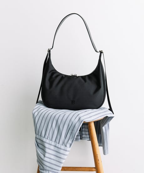 【B-25231】BEAURE Water Repellent ショルダー Bag