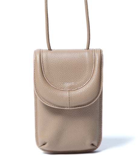 【B-23436】BEAURE カウレザー ぷっくりフラップマルチショルダー