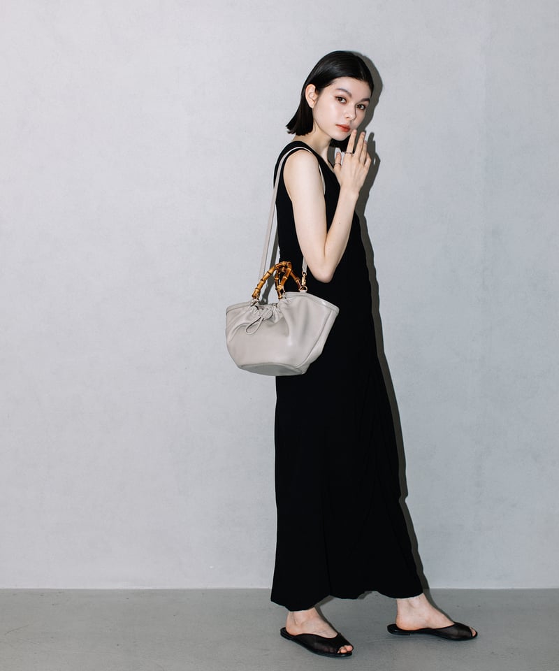 B-24040】BEAURE カウレザー バンブーハンドル2WAYトート B-24040】BEAURE カウレザー バンブーハンドル2WAYトート