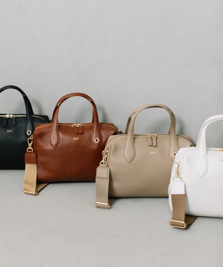 Courregee クレージュ　オールレザー　ボストンバック　鍵付き　ビンテージ Courregee クレージュ オールレザー ボストンバック 鍵付き