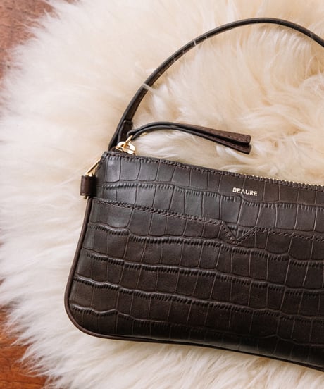 【B-25342】BEAURE Leather Mini Strap Bag