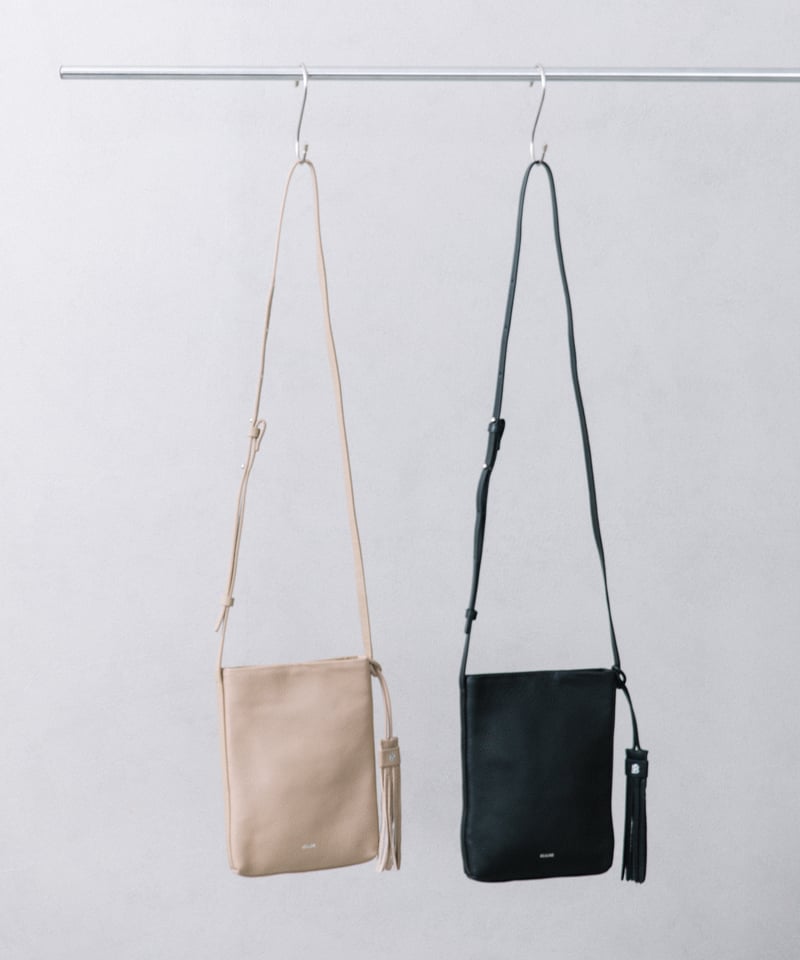 B-23416】BEAURE カウレザー 薄マチシンプルショルダー | BEAURE OFF