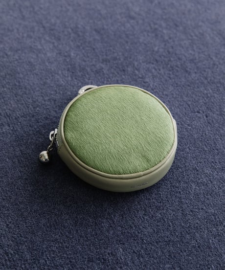 【B-25300】BEAURE Calf Hair Round マルチケース