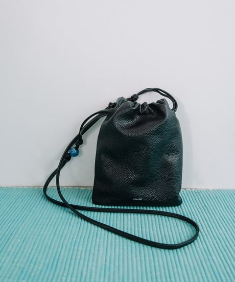 【B-25038】BEAURE カウレザー ナチュラスストーン ドローストリング BAG