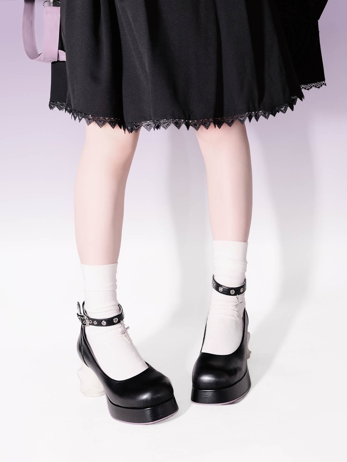 入荷済み「GURURU・おばけちゃんパンプス」ブラック | Rococo's