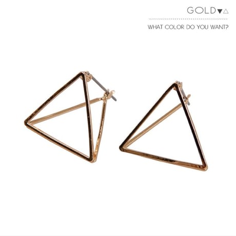 ３Dトライアングルピアス