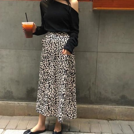 ヒョウ柄ロングスカート