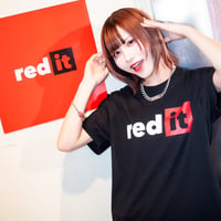【red it】ロゴTシャツ