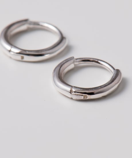 t n hoop pierce SS