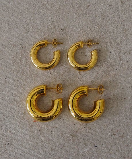 hoop pierce gold