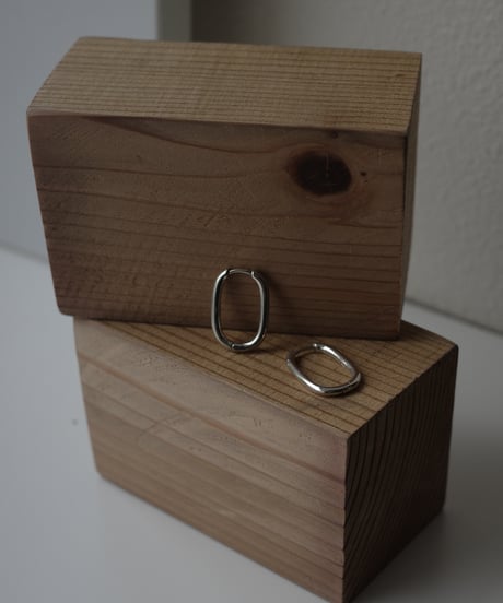 square pierce M