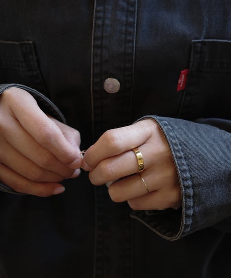 flat ring gold