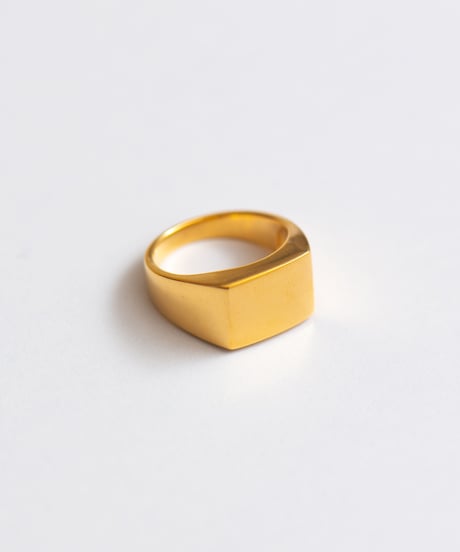 square wide ring gold