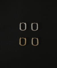 small square  pierce gold