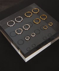 t n hoop pierce S gold