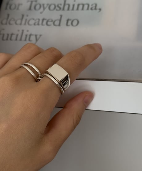 square wide ring