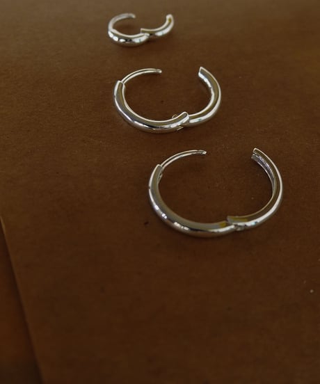 t n hoop pierce SS