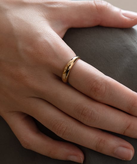 C P ring M gold
