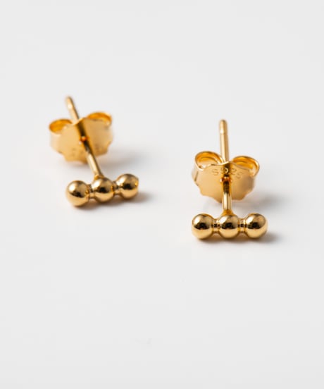 3 dot pierce gold
