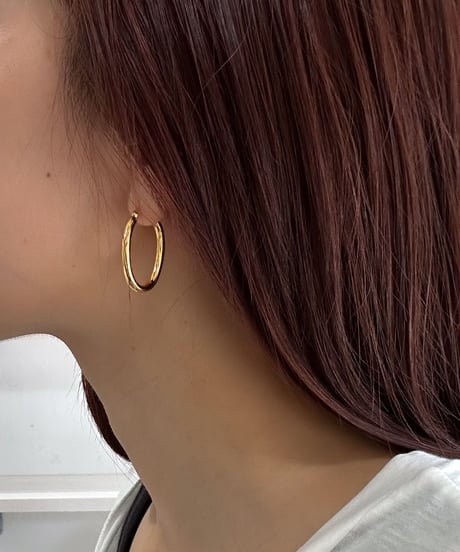 oval hoop pierce gold