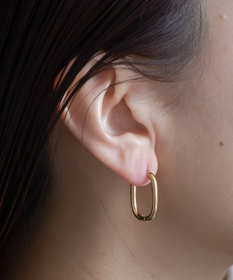 square pierce M gold