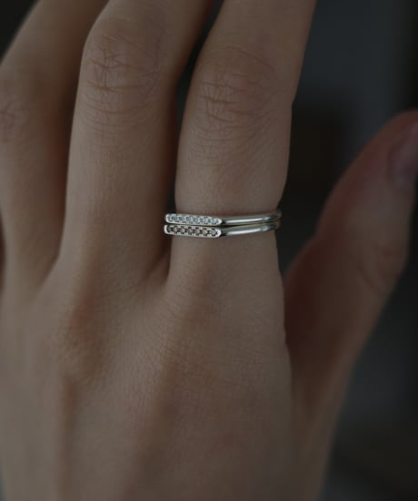 bar diamond ring