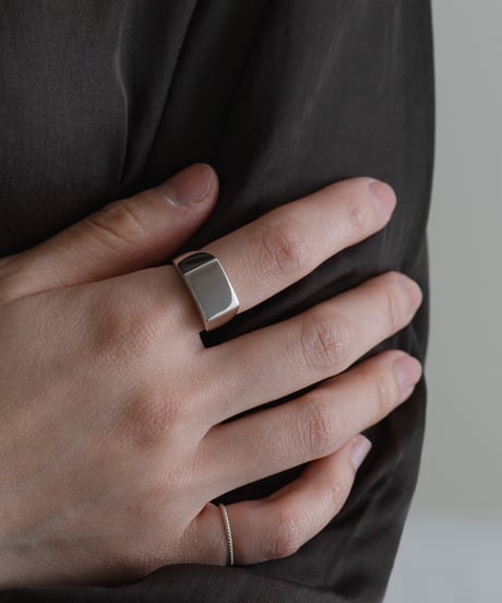square wide ring