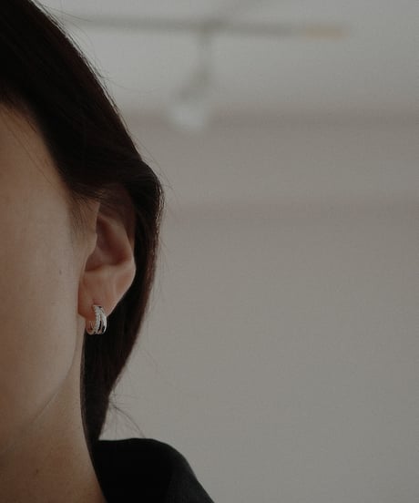 cz 2curve hoop pierce