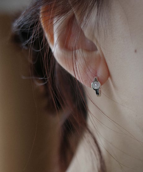 shell hoop pierce