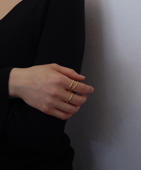 3 CO ring gold