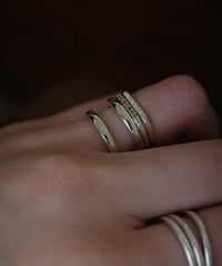 bar diamond ring
