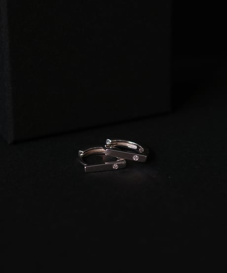 t hoop pierce diamond