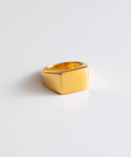 square wide ring gold