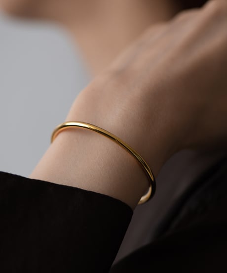 line bangle gold