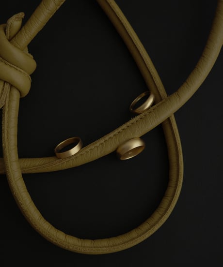 r p ring gold mat