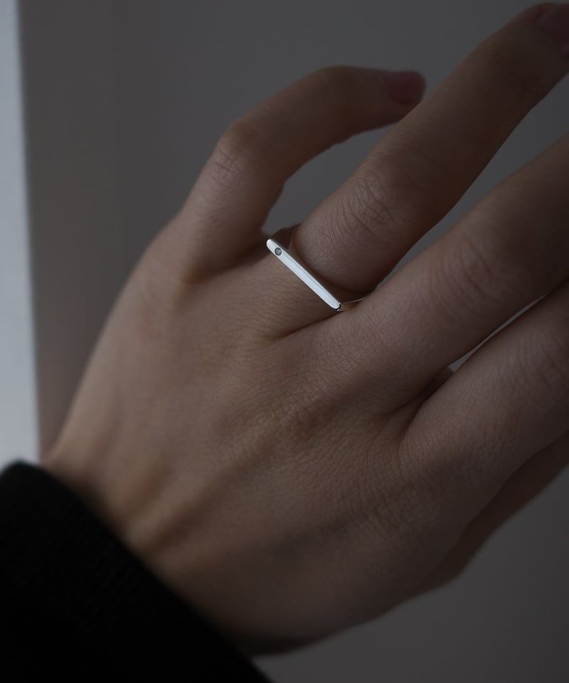 TN E ring diamond | unique