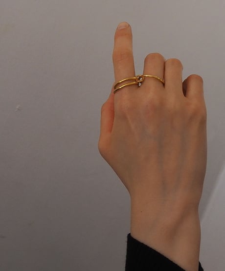 3 CO ring gold