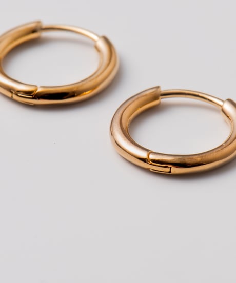 t n hoop pierce S gold