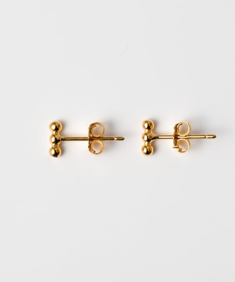 3 dot pierce gold