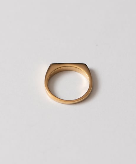 E ring gold
