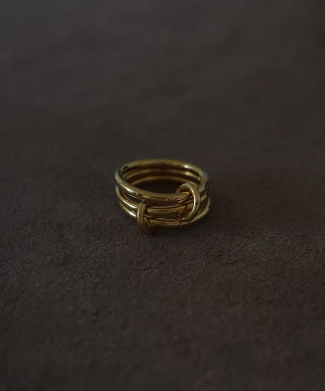 3 CO ring gold
