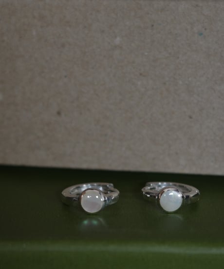 shell hoop pierce