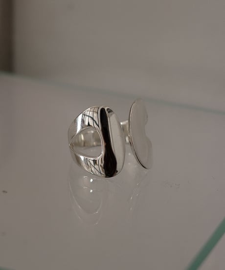 leaf ring