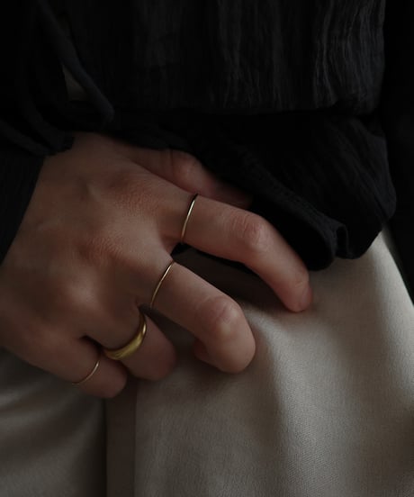 C P ring M gold mat