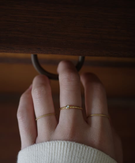 shell dot ring gold