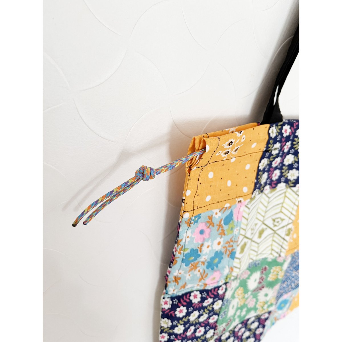 Patchwork Bag USA Vintage Fabric. Middle. パッチワー