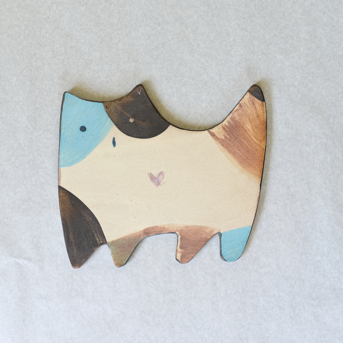 沖縄の陶器・やちむん】 土の種 ネコ皿 | 沖縄のうつわ