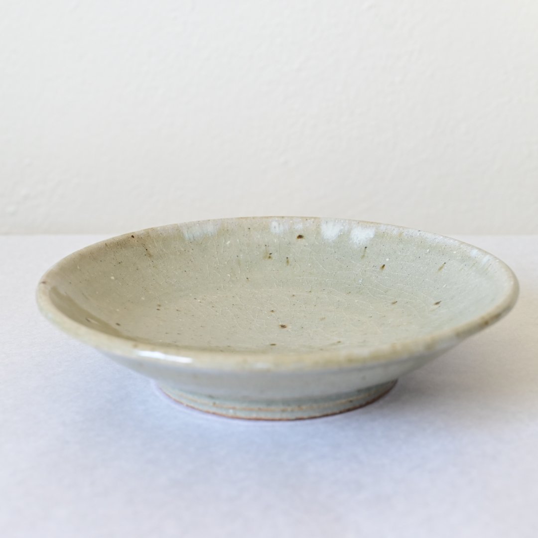 沖縄の陶器・やちむん】 金城宙矛 灰釉皿 | 沖縄のうつわ、やちむん