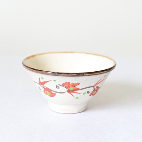 【沖縄の器・やちむん・壺屋焼】　國場陶芸　赤絵3.5寸マカイ b