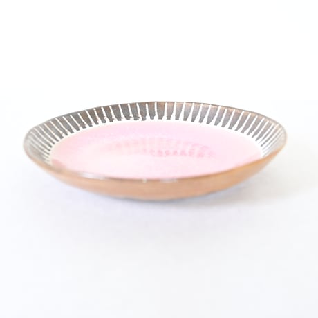 【沖縄の陶器・やちむん】　眞正陶房　7寸皿　マカロン　ピンク
